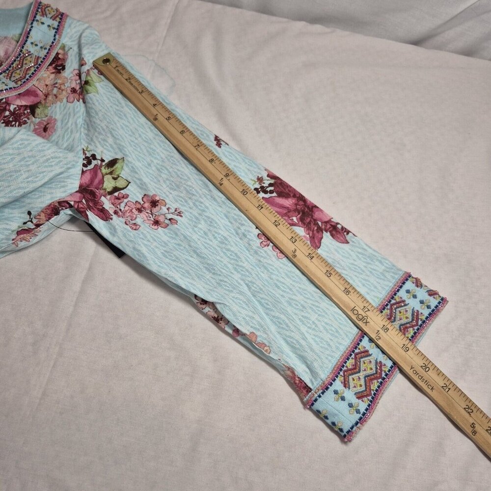 John Mark Women's Floral Print Embroidered and Beaded  Tunic Size 1X Blue NWT (7 - Picture 8 of 12